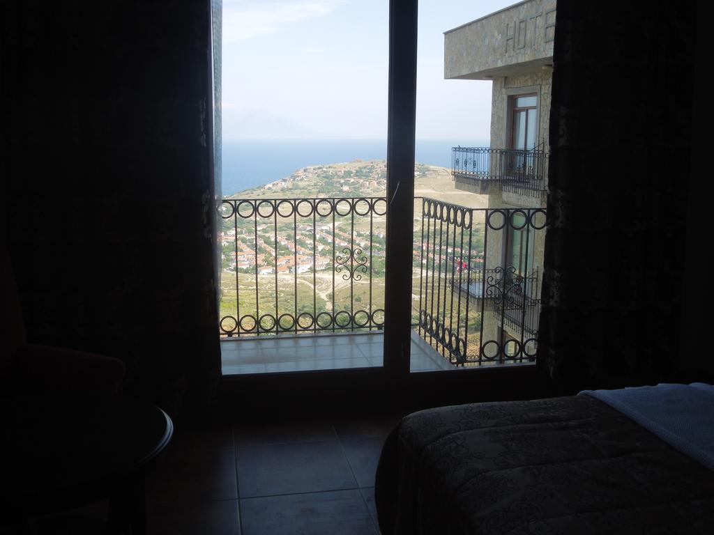 Masi Hotel İmroz Værelse billede